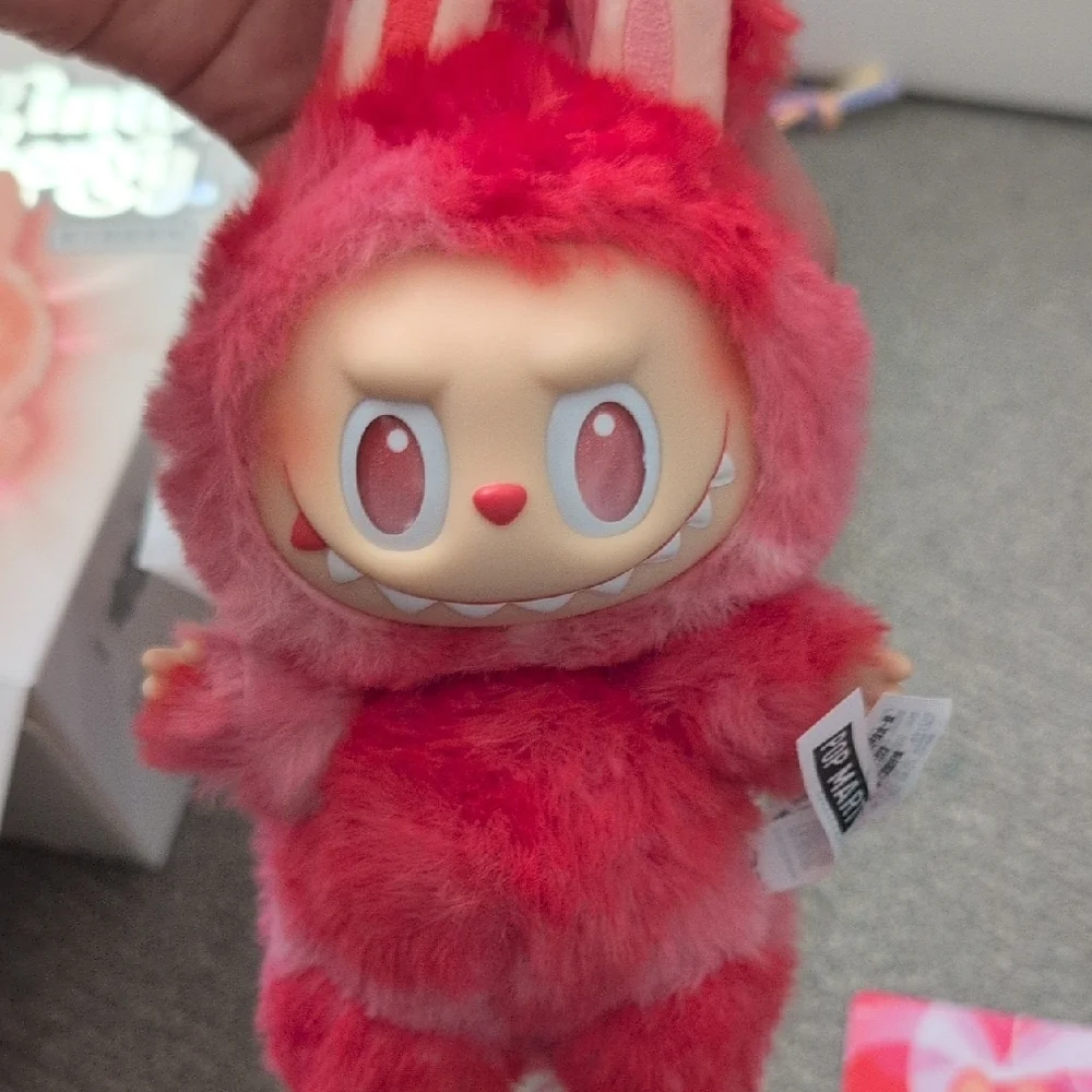 Sold - Picture 3 of 5